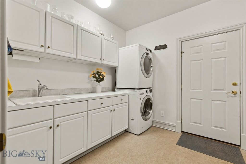 10423 Bridger Canyon Road, Bozeman MT 59715