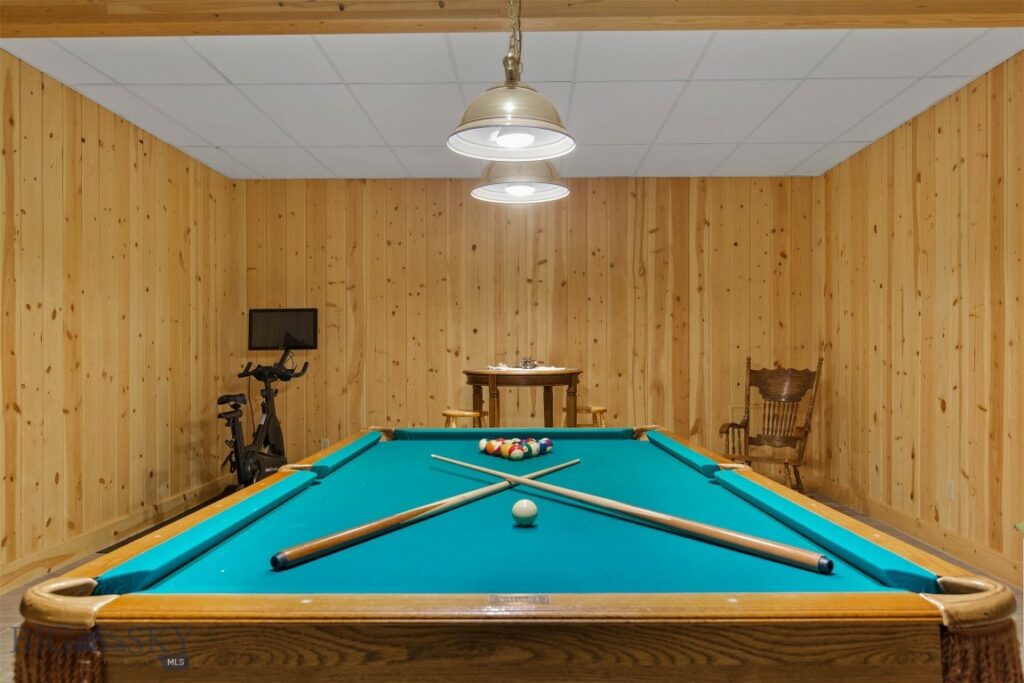 10423 Bridger Canyon Road, Bozeman MT 59715