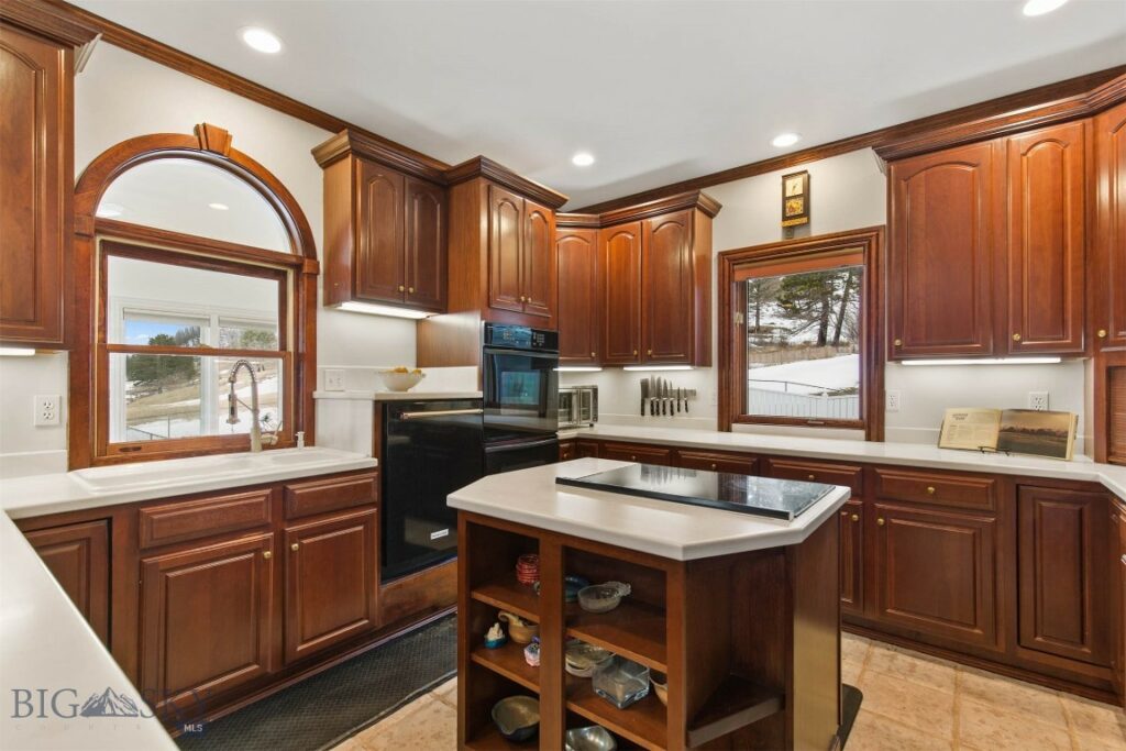 10423 Bridger Canyon Road, Bozeman MT 59715