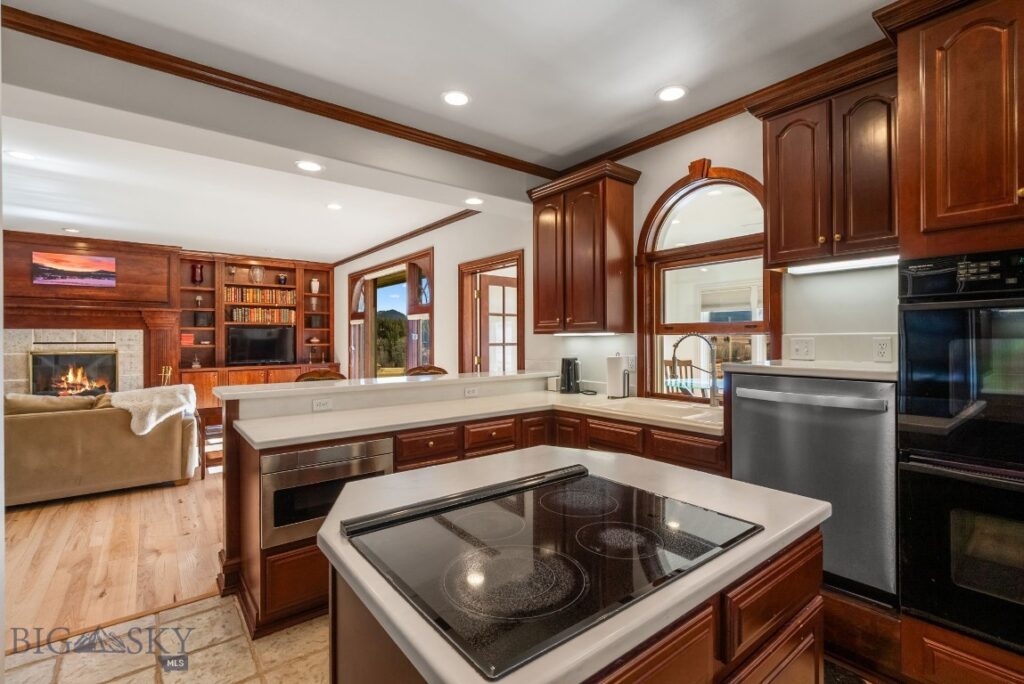 10423 Bridger Canyon Road, Bozeman MT 59715