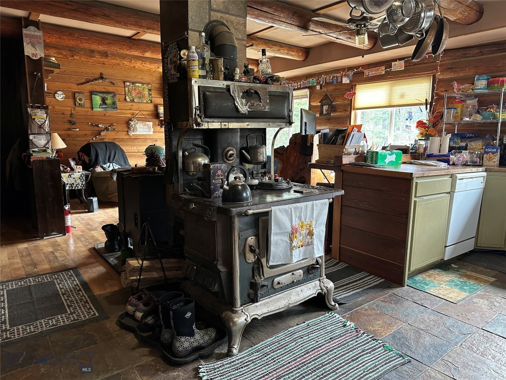 14850 Pony Creek Road, Bozeman MT 59715