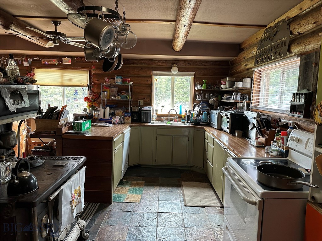 14850 Pony Creek Road, Bozeman MT 59715