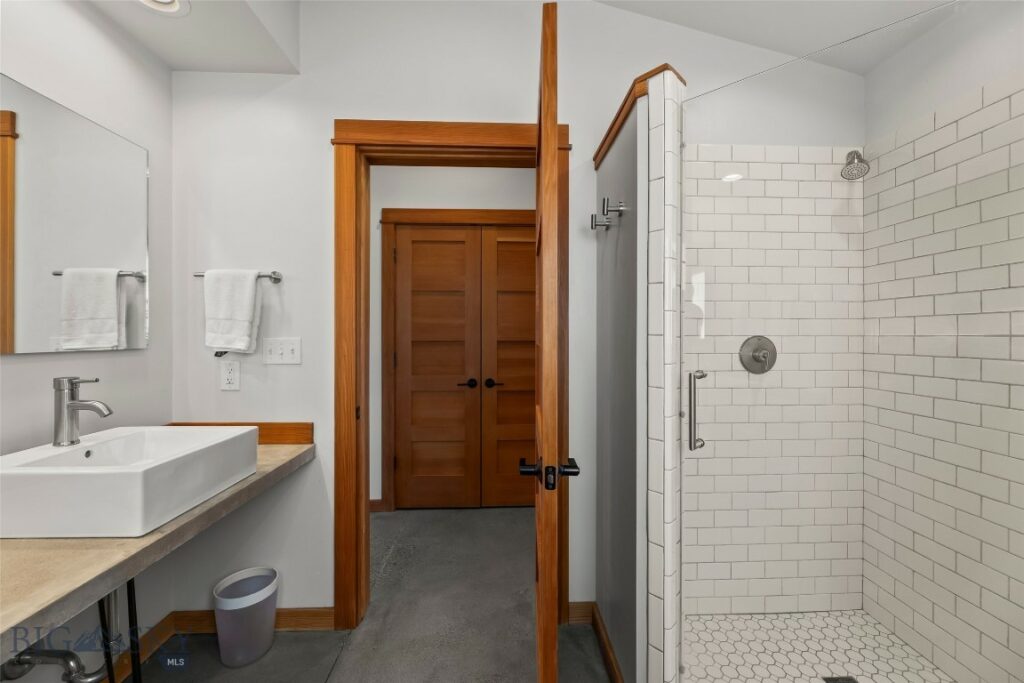 16614 Bridger Canyon Road, Bozeman MT 59715