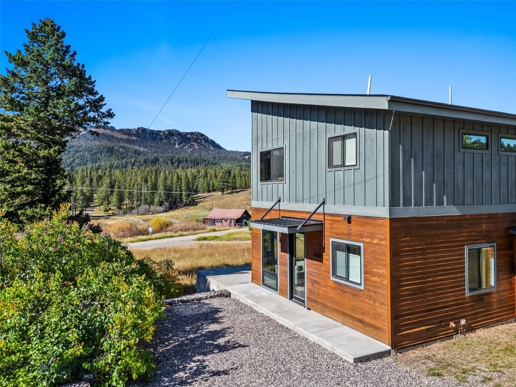 16614 Bridger Canyon Road, Bozeman MT 59715
