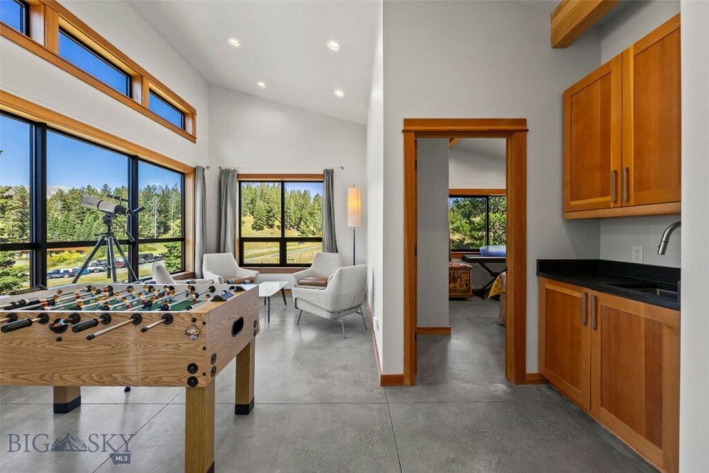 16614 Bridger Canyon Road, Bozeman MT 59715