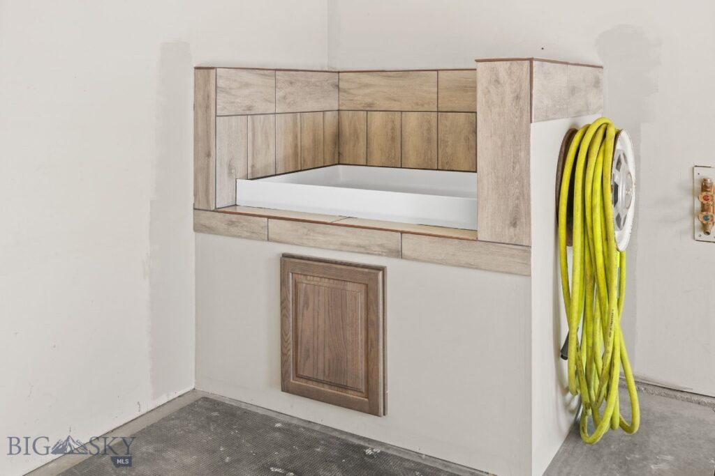 215 Wedeln Drive, Bozeman MT 59715