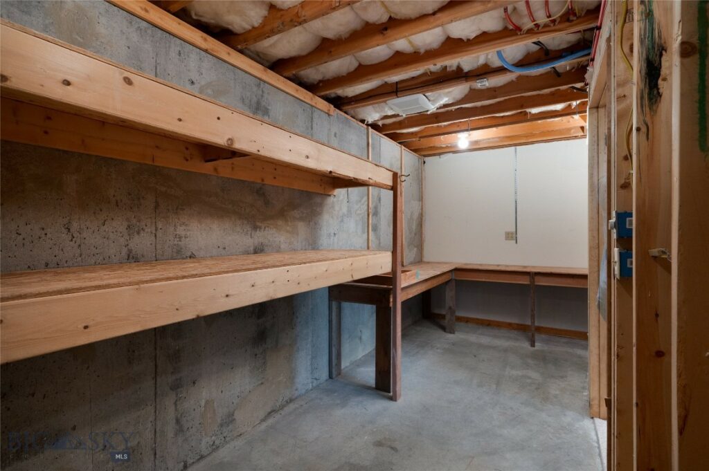 2355 Sawmill Road, Bozeman MT 59715