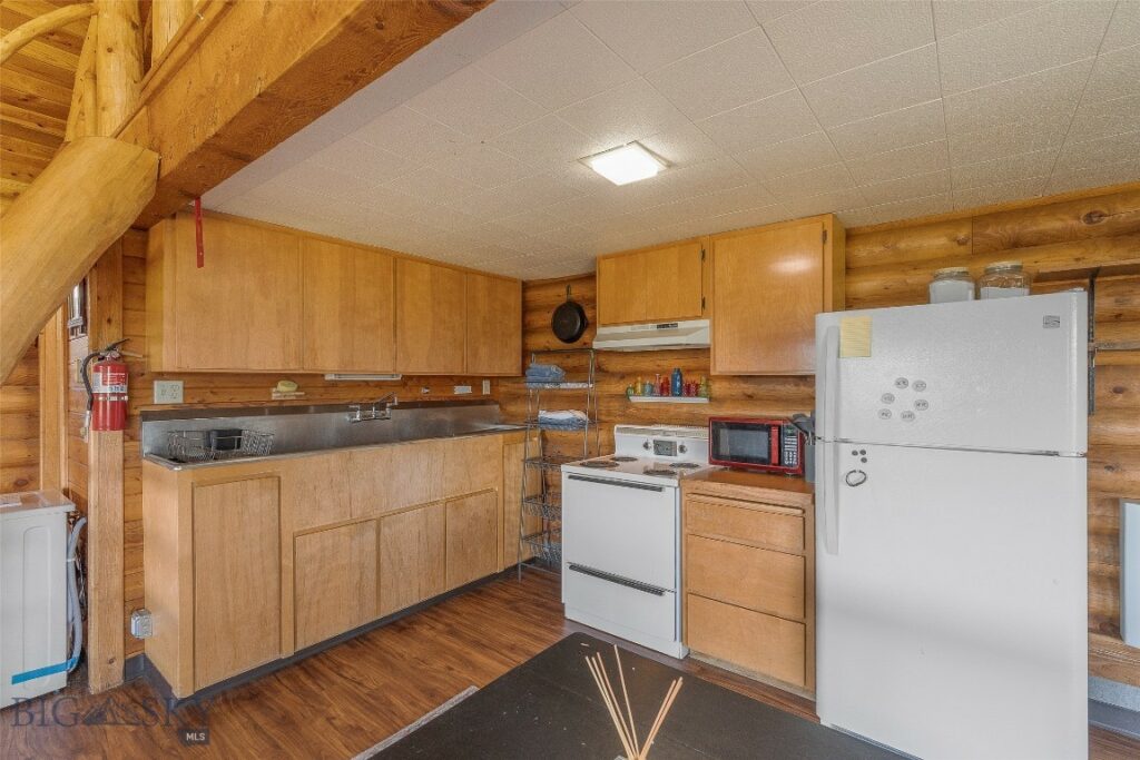 3500 Jackson Creek Road, Bozeman MT 59715