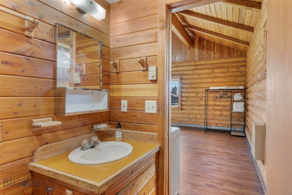 3500 Jackson Creek Road, Bozeman MT 59715