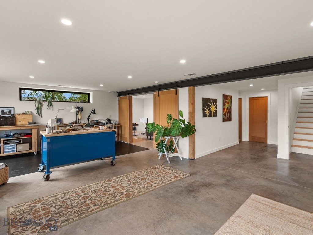 44 Midway Bridger Road, Bozeman MT 59715