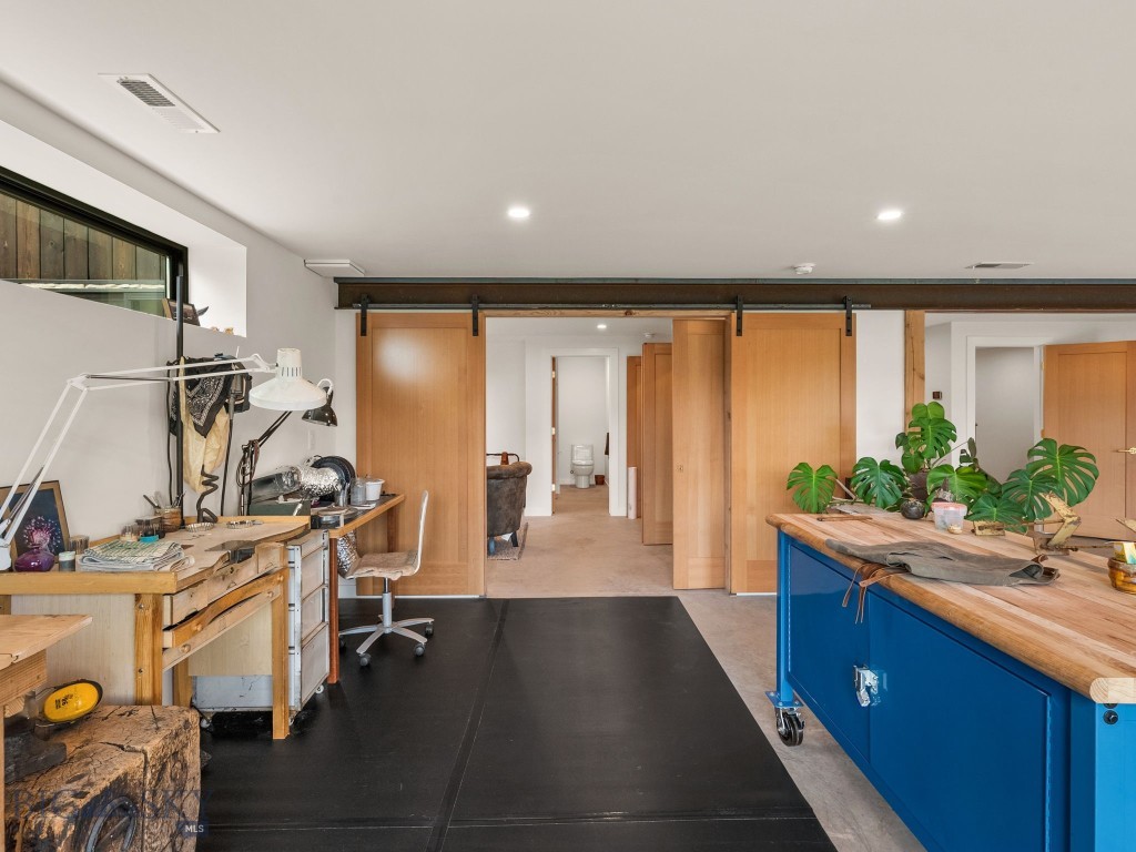 44 Midway Bridger Road, Bozeman MT 59715