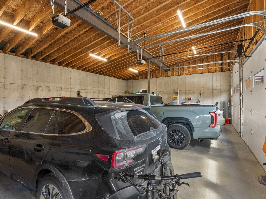 44 Midway Bridger Road, Bozeman MT 59715