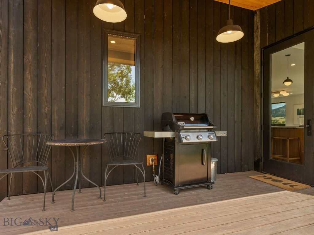 44 Midway Bridger Road, Bozeman MT 59715