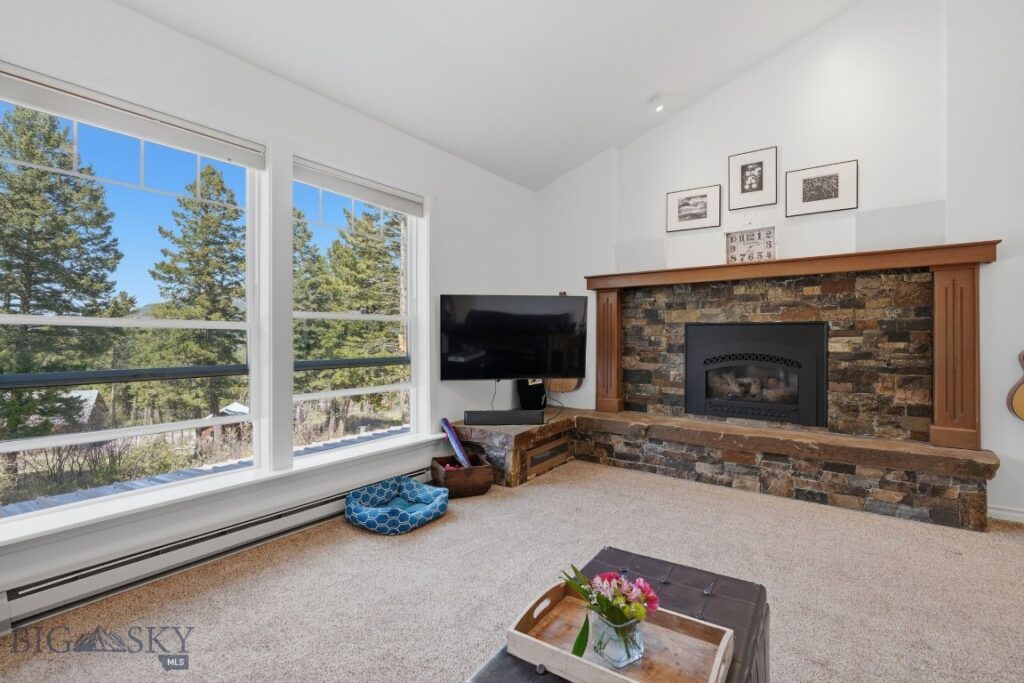 4754 Meadow Lane, Bozeman MT 59715