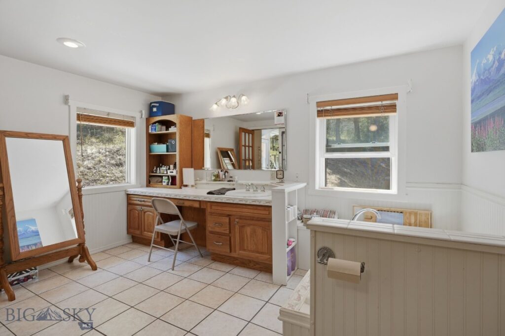 4754 Meadow Lane, Bozeman MT 59715