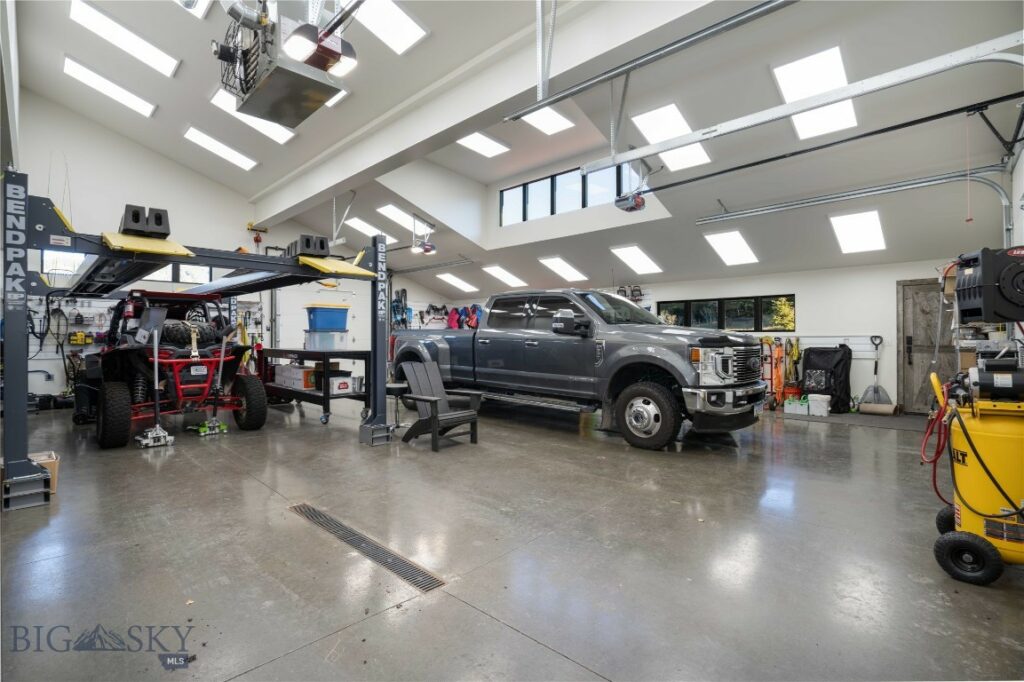 4800 Meadow Lane, Bozeman MT 59715