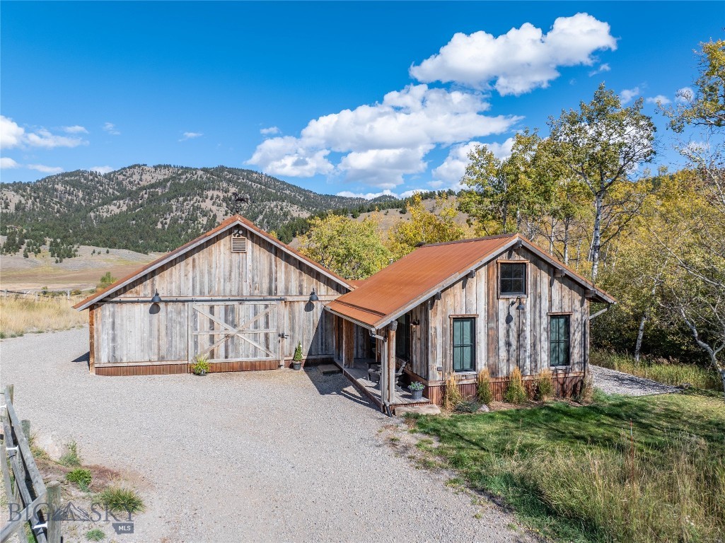 4800 Meadow Lane, Bozeman MT 59715