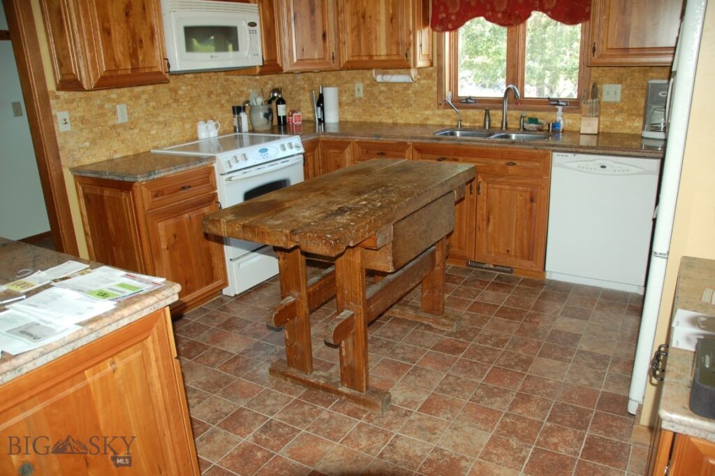 6008 Skyline Lane, Bozeman MT 59715