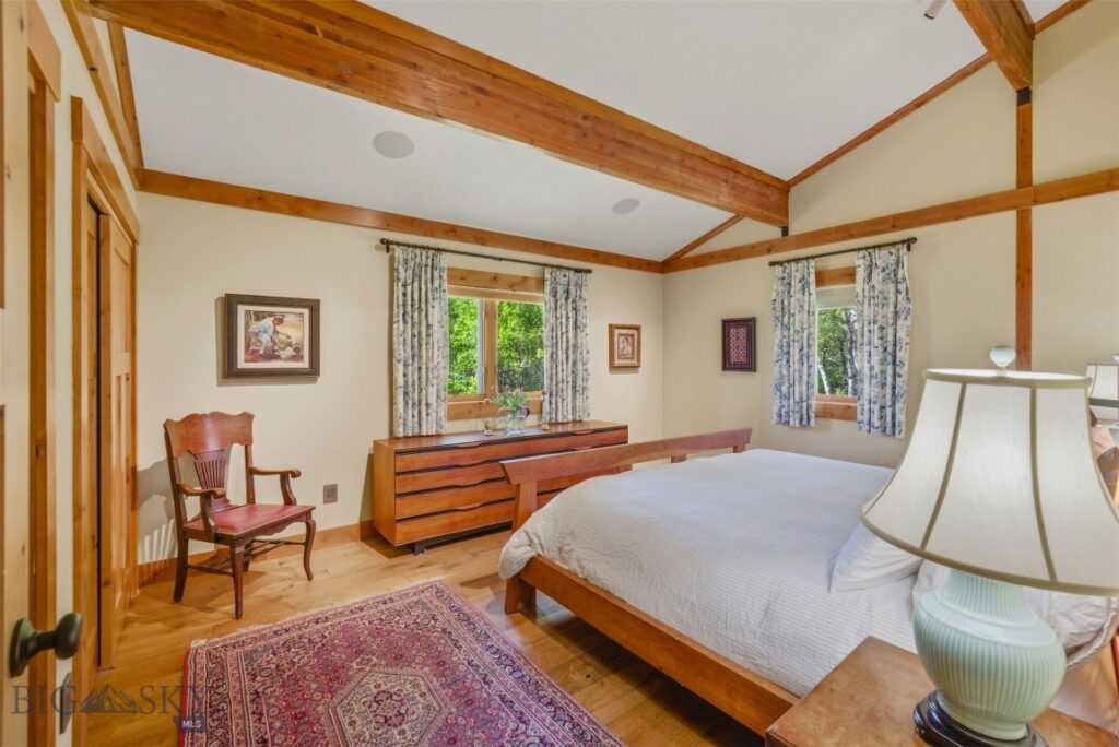 761 Sunny Bear Road, Bozeman MT 59715