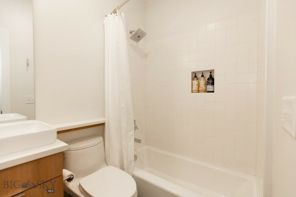 83 Bridger Pines Road, Bozeman MT 59715