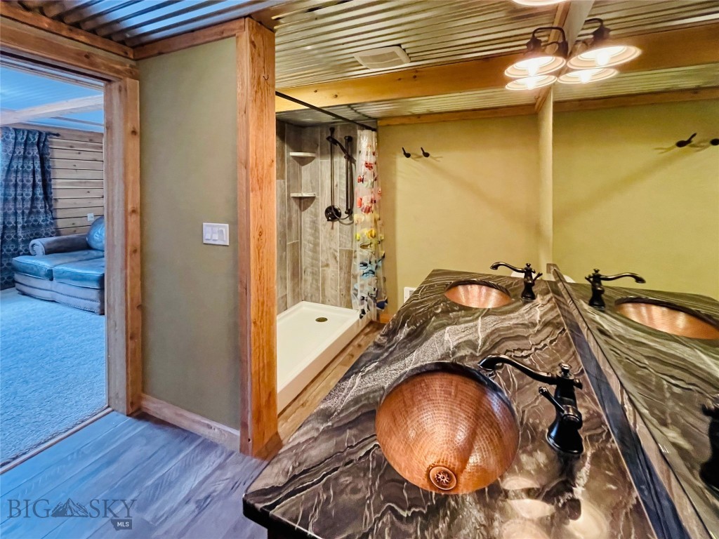 25 Bridger Pines Road, Bozeman MT 59715