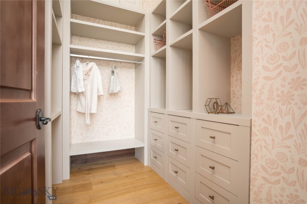 1221 Green Valley Way, Bozeman MT 59715